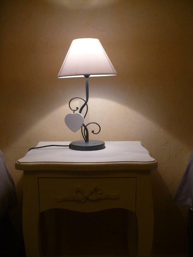 Chambre D'Hotes - Le Safran Du Val D'Or Anneyron Bagian luar foto